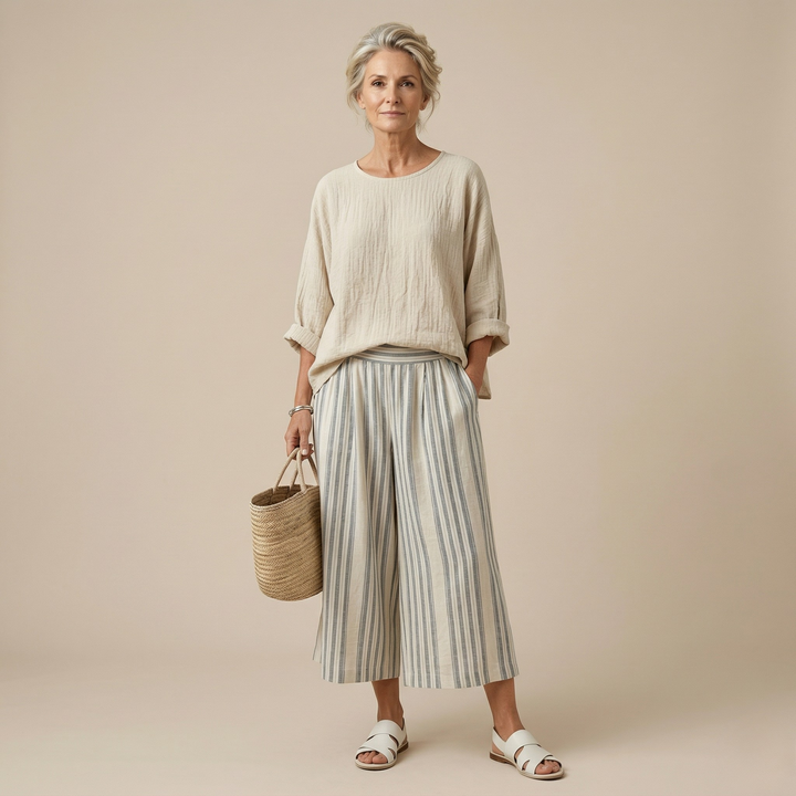 AURORA | BLOUSE CONFORTABLE ET JUPE MIDI À RAYURES