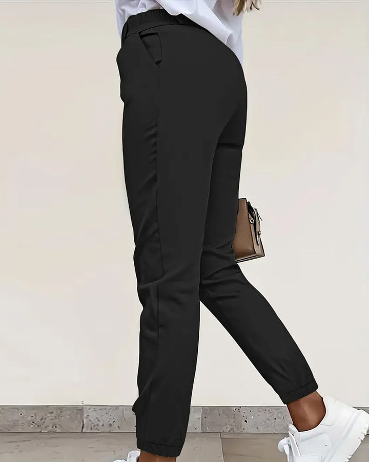 Pantalon Poches Slim-Fit Court
